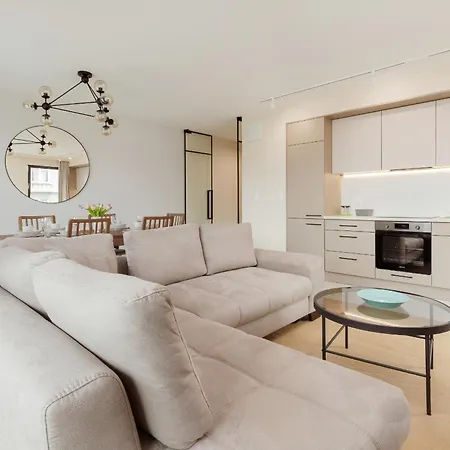 Totu Bank Polski Modern Apartment Gdynia
