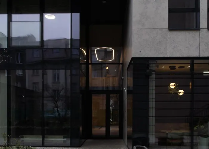 Totu Bank Polski Modern Apartment